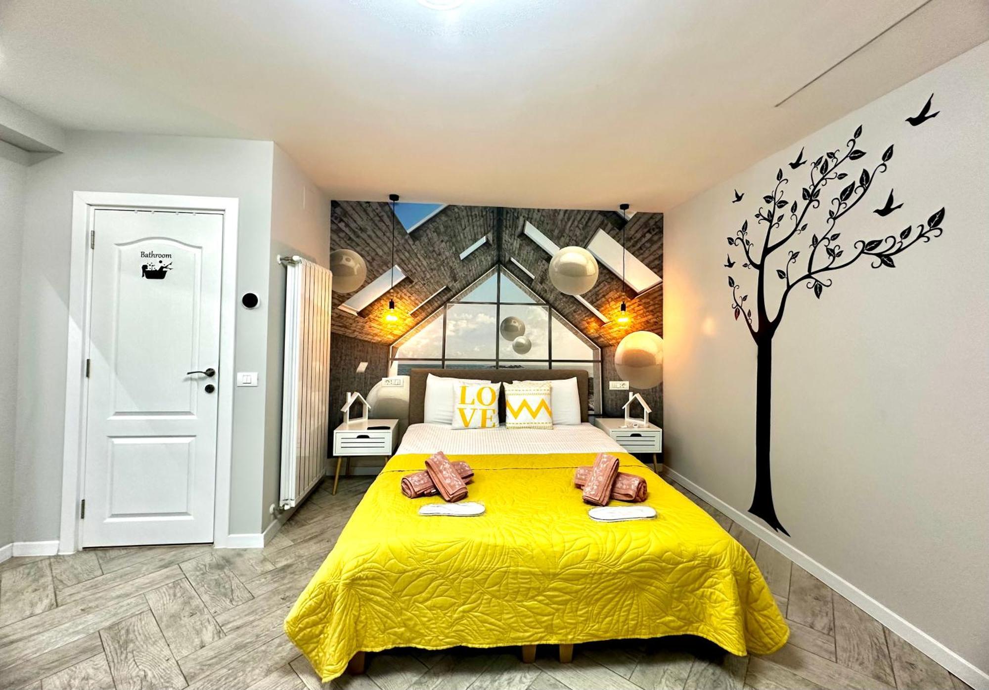 Stay Inn Central Brasov Apartments Exteriör bild